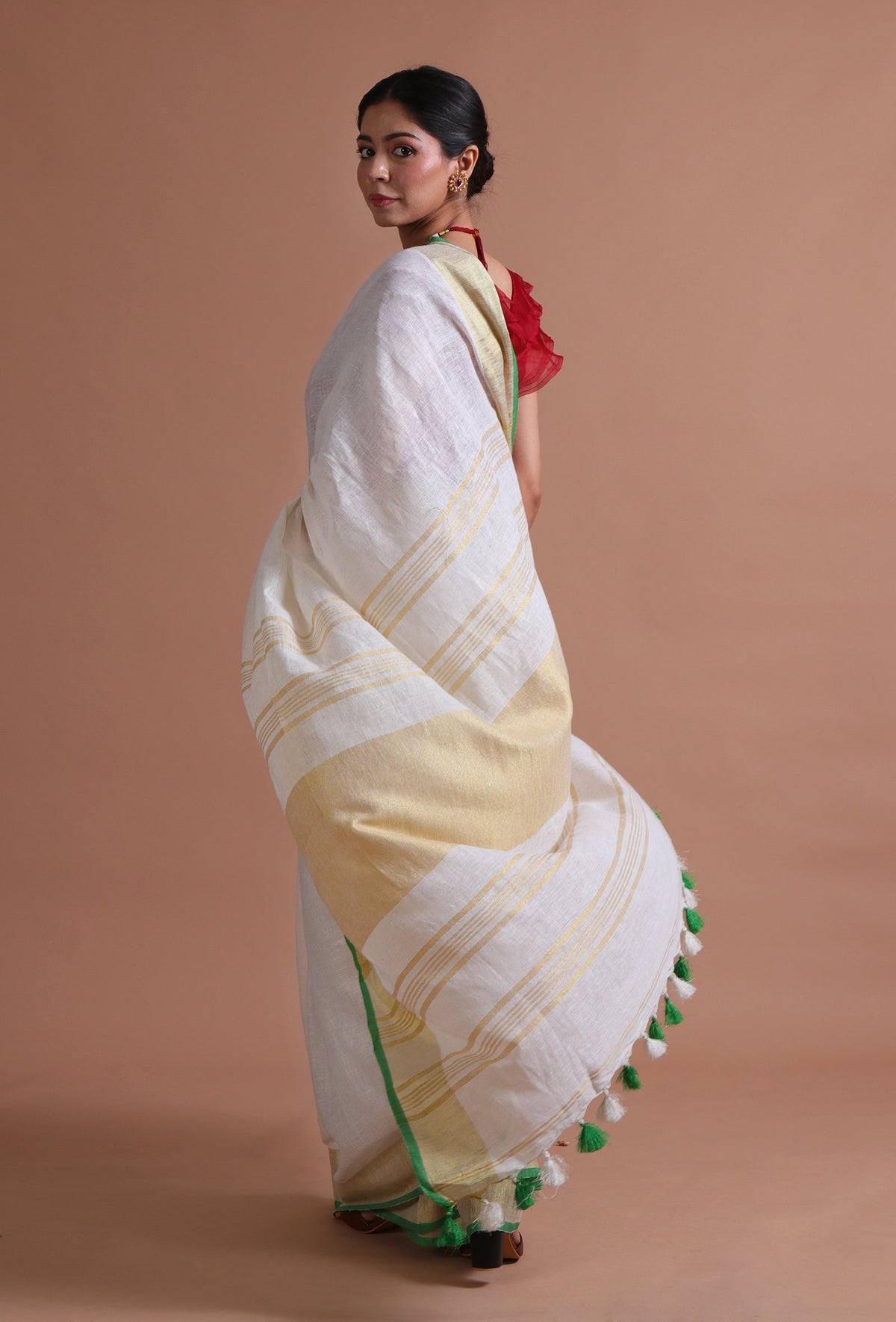 Off-White Cotton Linen Saree with Gold Border & Unstitched Blouse