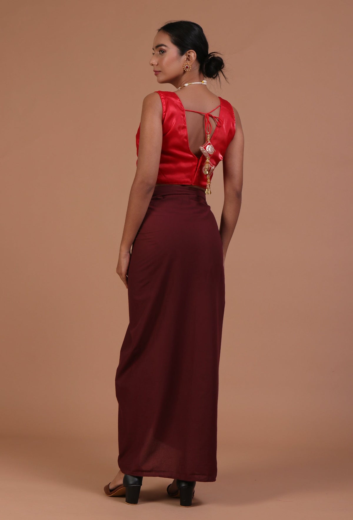 Red Color Raw Silk Plain Blouse サイズ S