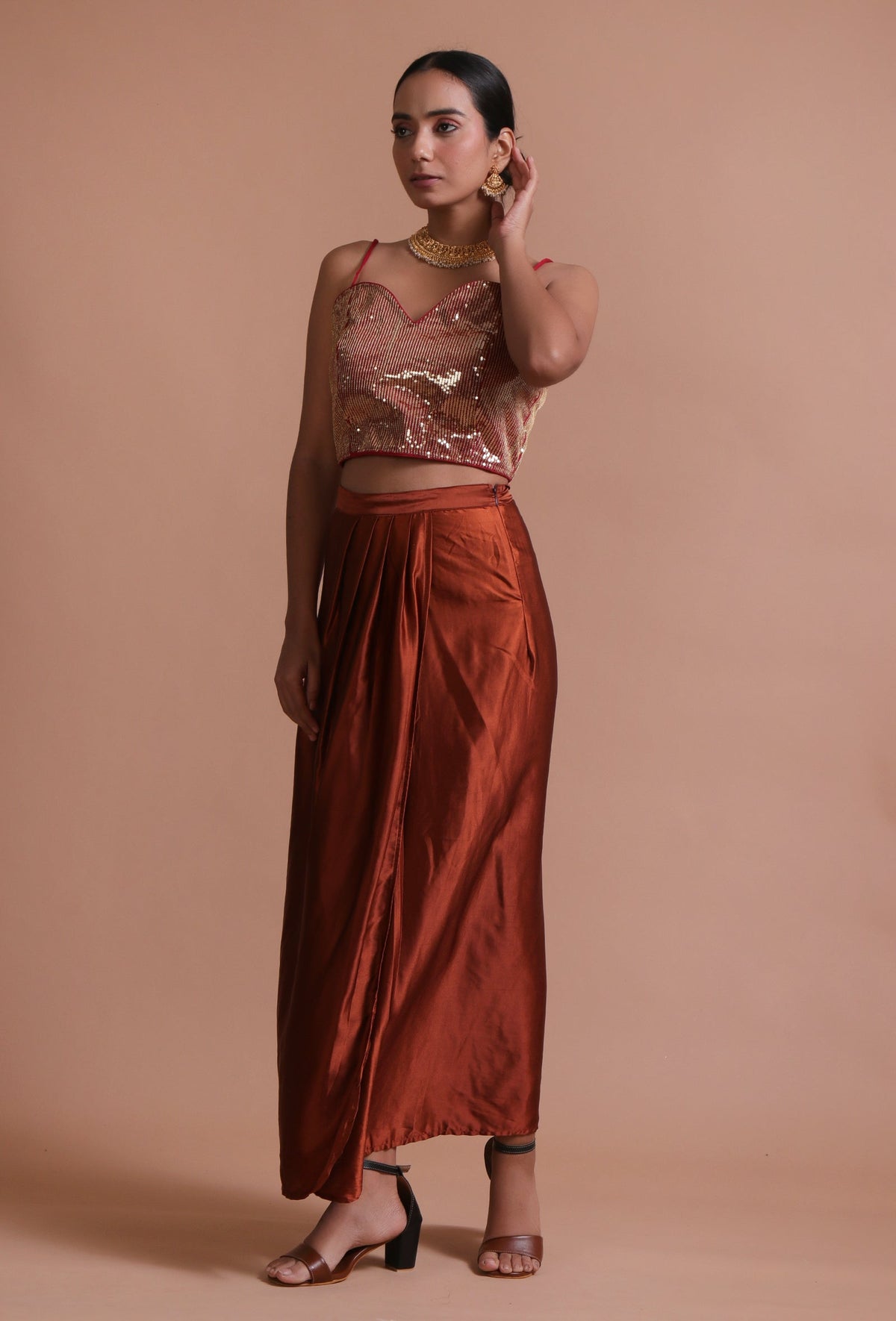 Red Color Raw Silk Sitara Work Blouse サイズ S