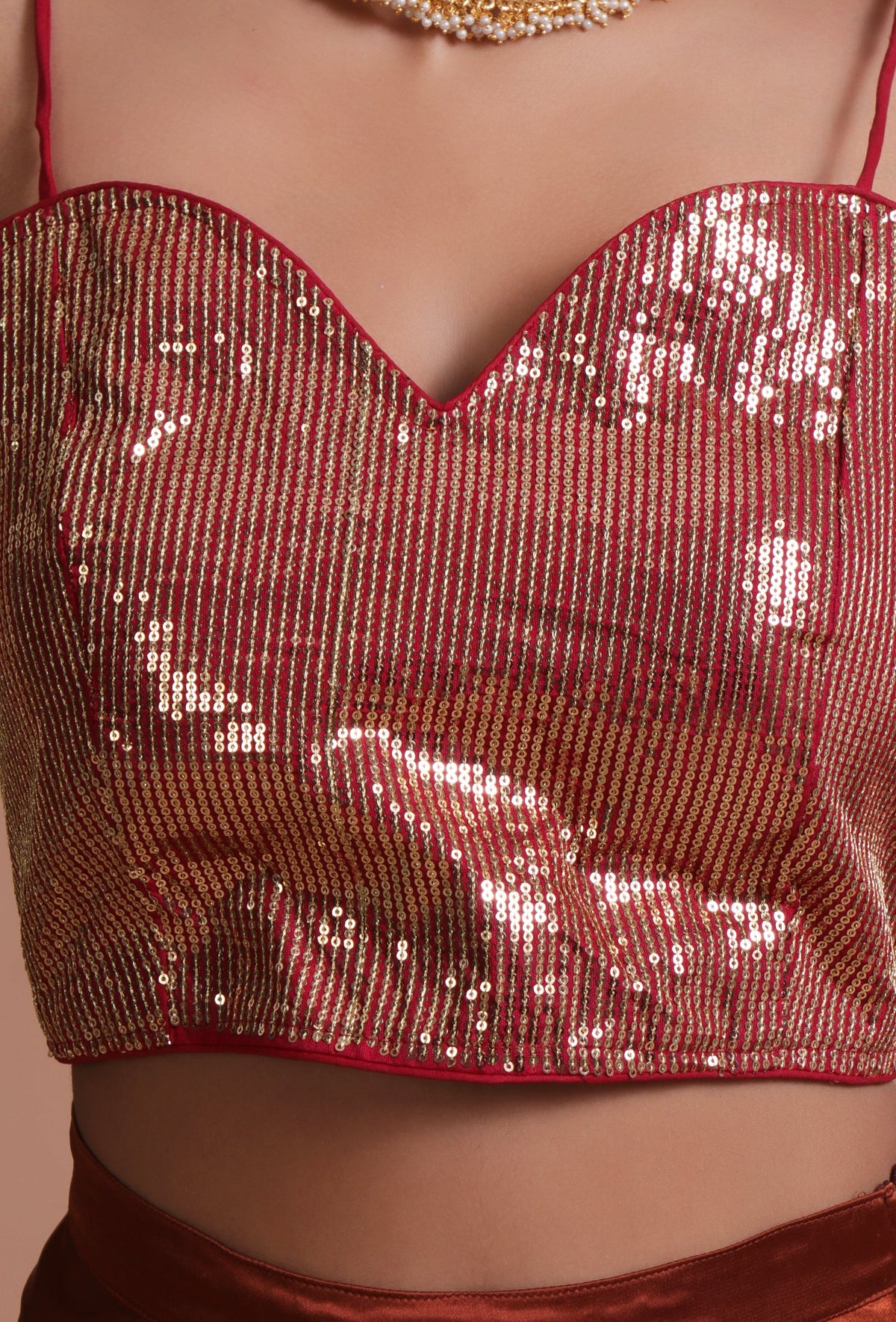 Red Color Raw Silk Sitara Work Blouse サイズ S