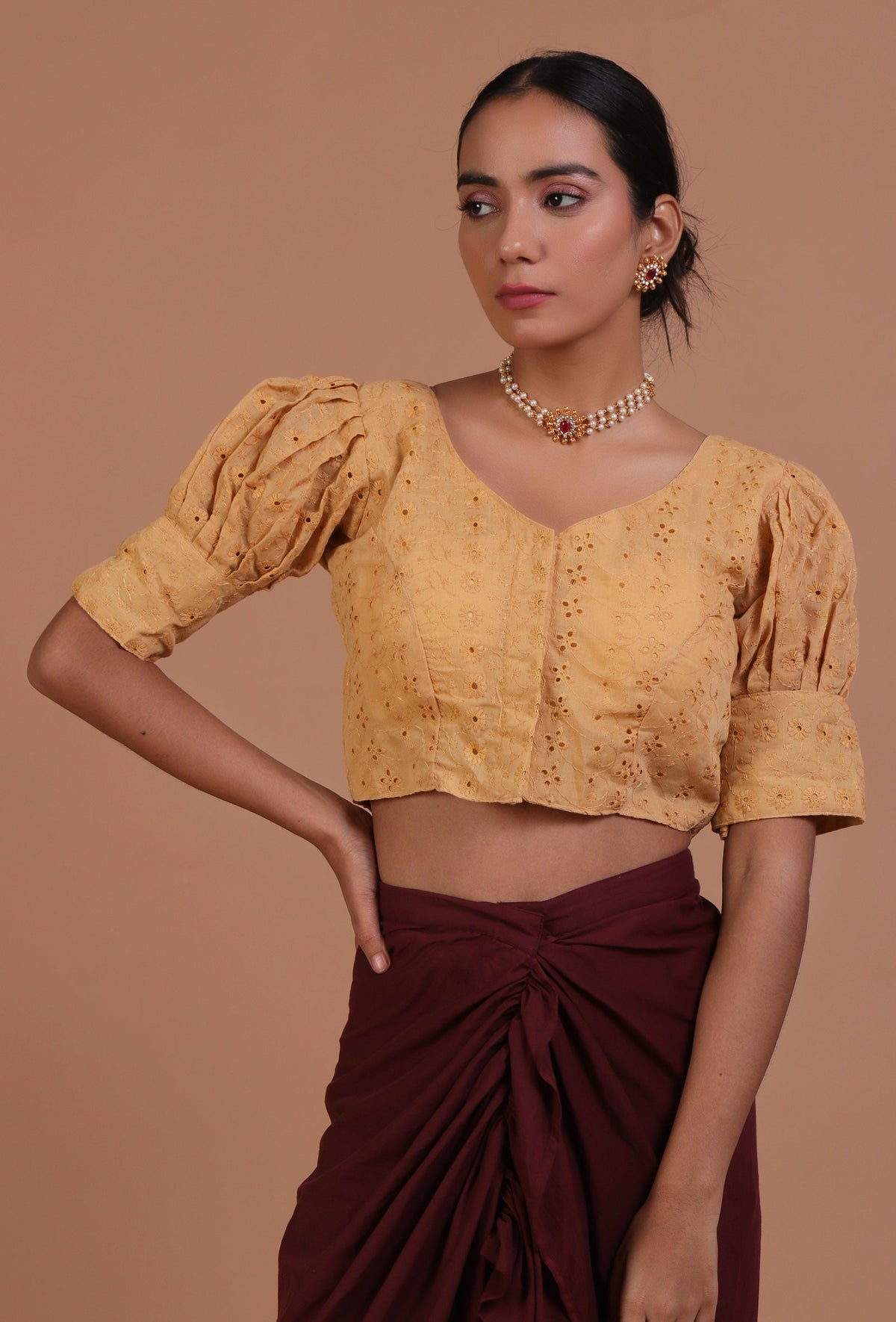Golden Color Cotton Chikankari Blouse サイズ S