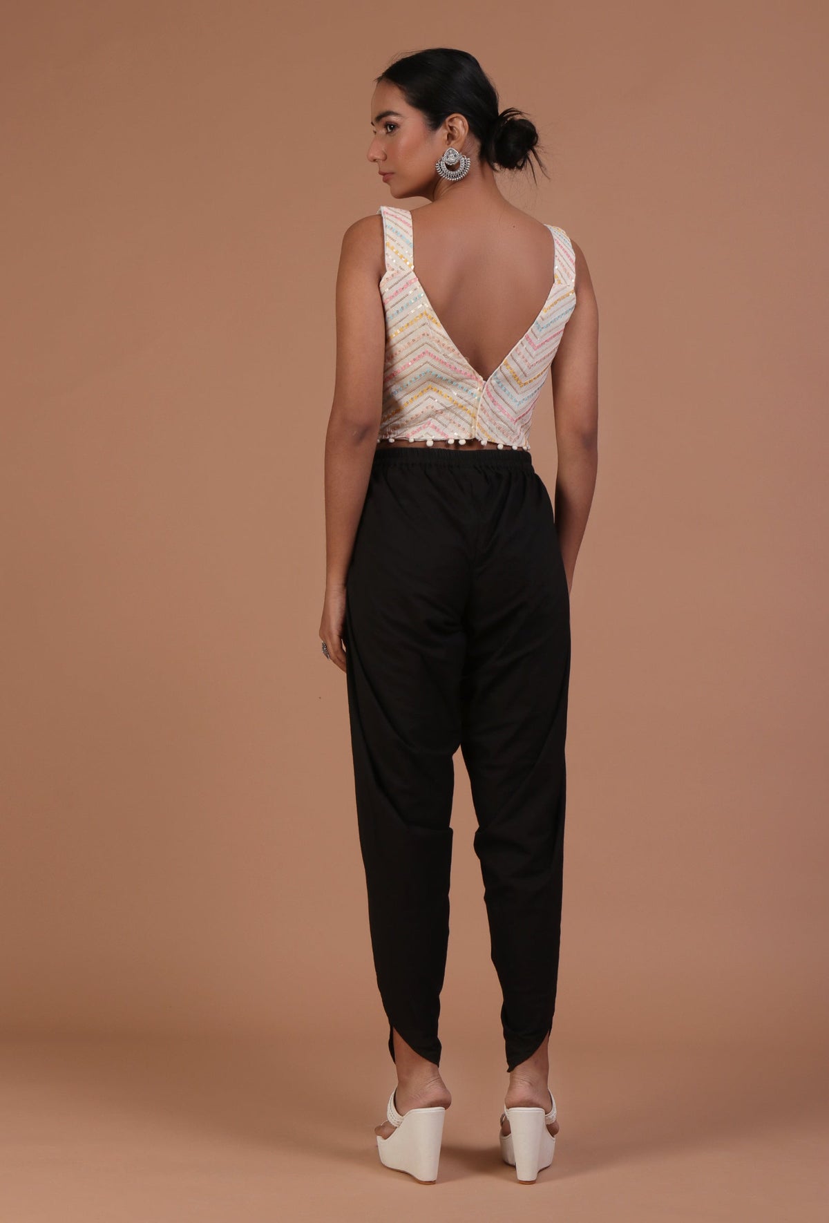 Off White Color Cotton Sitara Work Blouse サイズ S