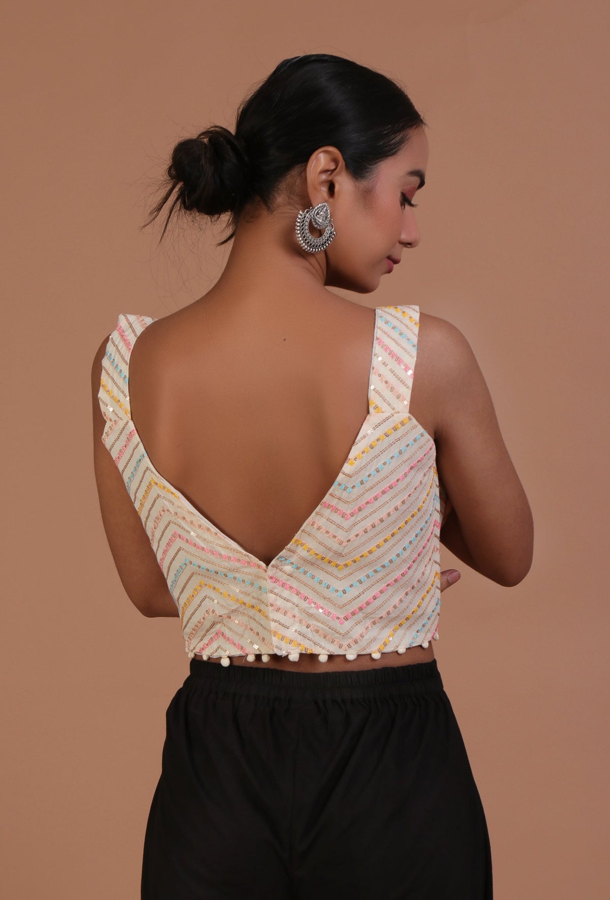 Off White Color Cotton Sitara Work Blouse サイズ S