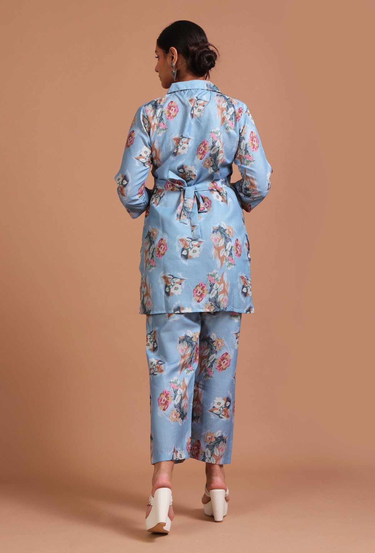 Set of 2: Sky Blue Cotton Digital Printed Kurta & Pant Set サイズ L