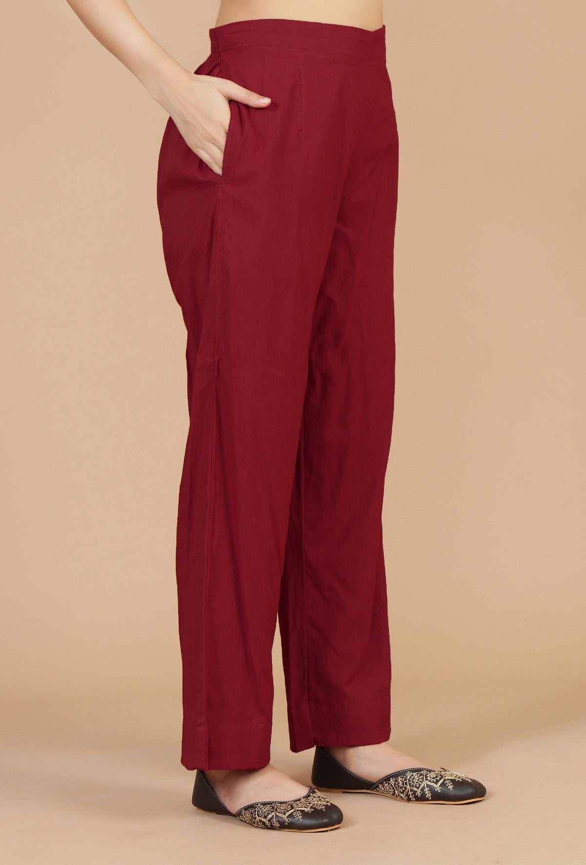 Set of 2: Red Flared Kurta with Baagh Block Print & Solid Cotton Pants クルタ XXL・パンツ XS