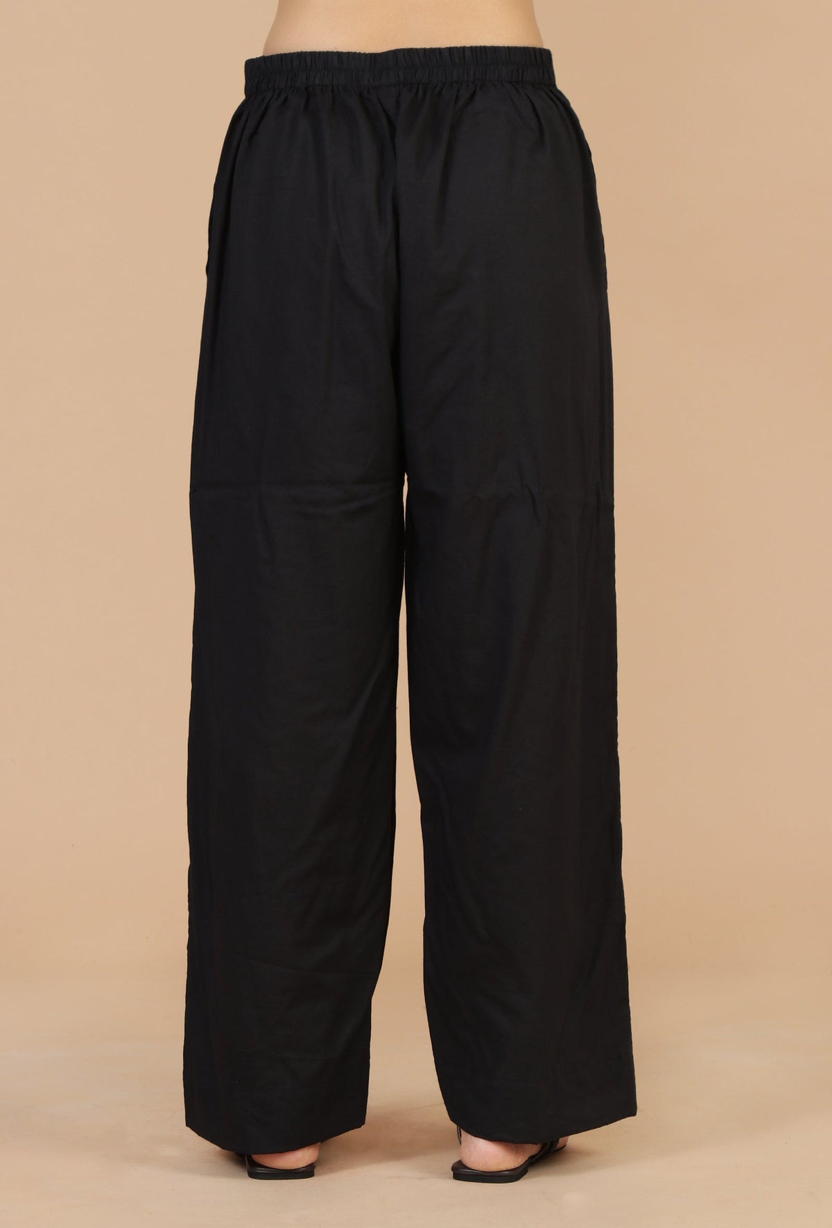 Set of 3: Baagh Printed Straight Kurta, Solid Black Cotton Pants & Black Dupatta with Printed Border クルタ XXL・パンツ L