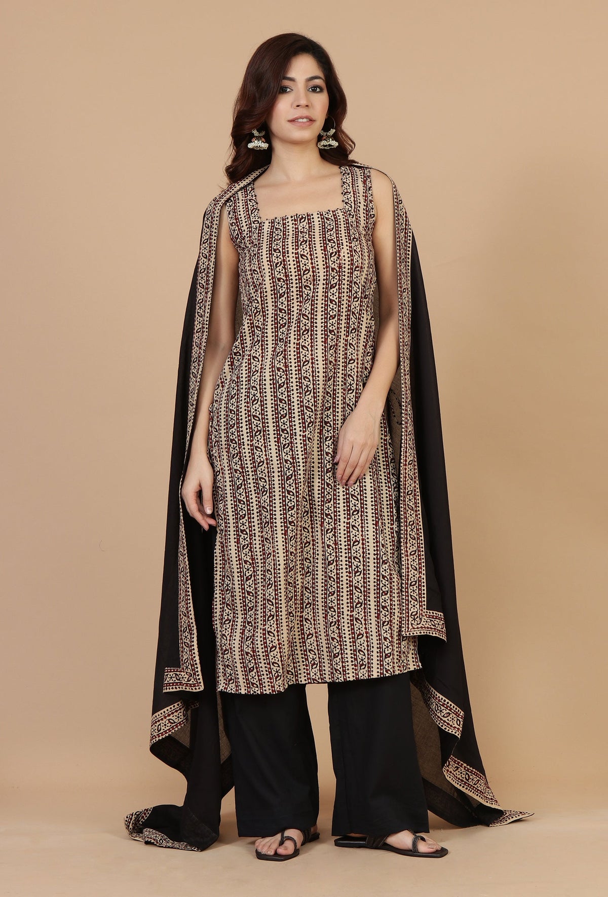 Black Cotton Dupatta with Handcrafted Baagh Block Print Border