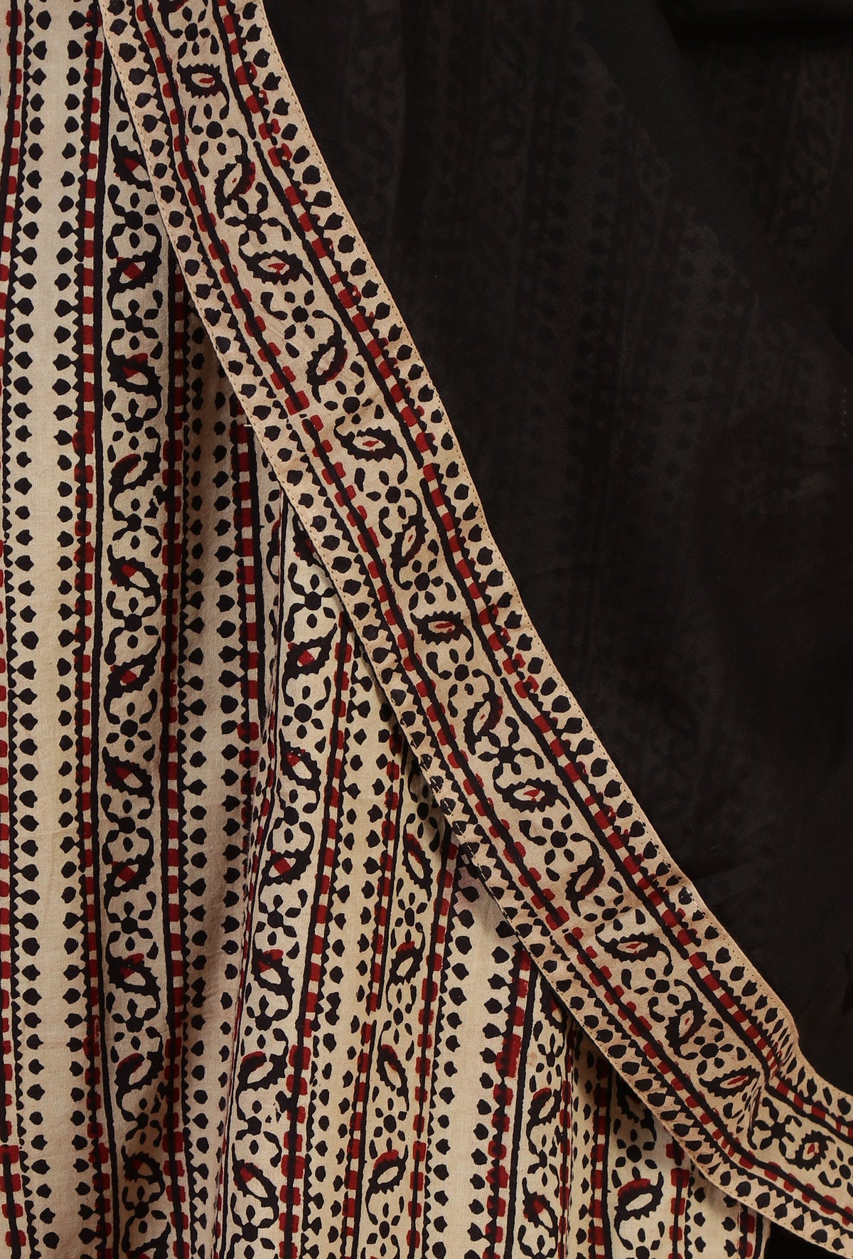 Black Cotton Dupatta with Handcrafted Baagh Block Print Border
