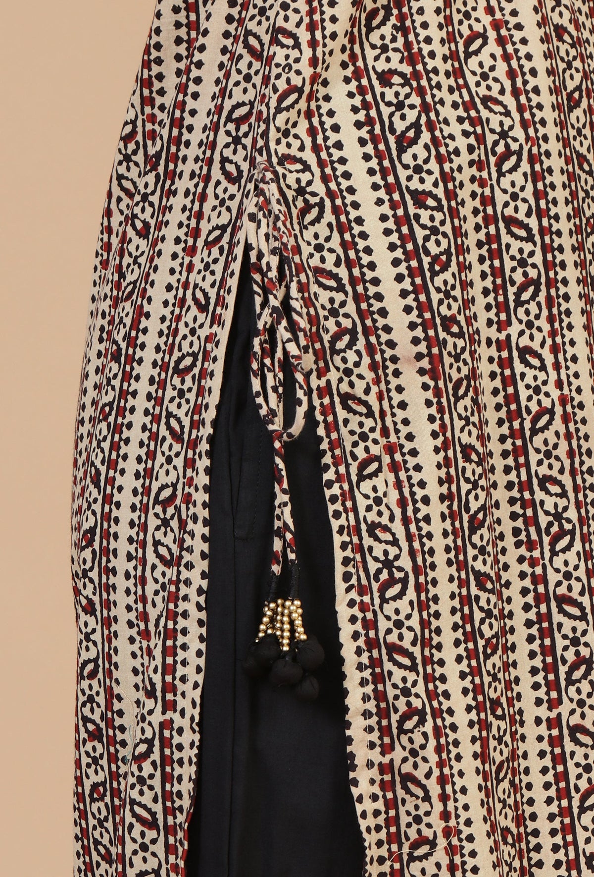Baagh Printed Straight Cotton Kurta with Side Tie-Ups - Black & Beige サイズ XXL