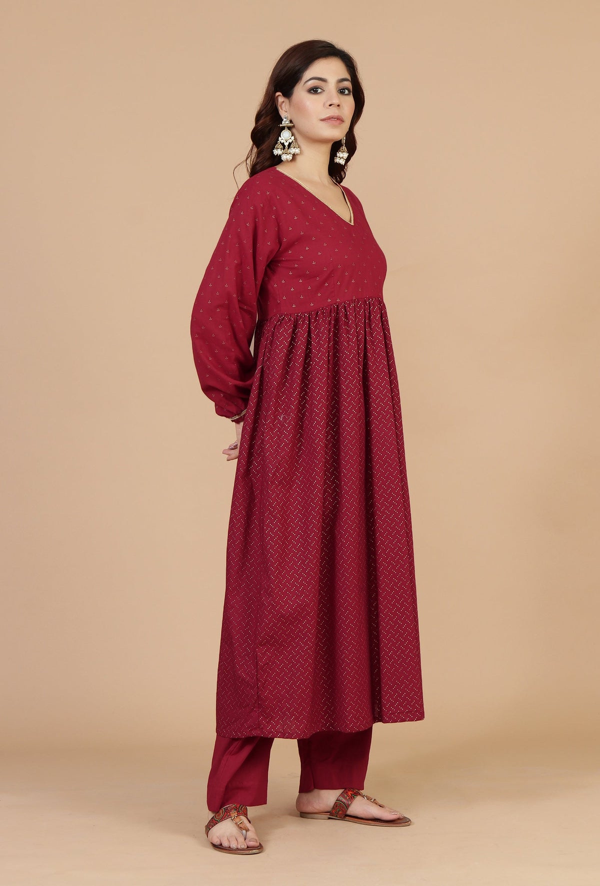 Set of 2: Maroon Printed Empire Kurta & Solid Cotton Pants クルタ S・パンツ S
