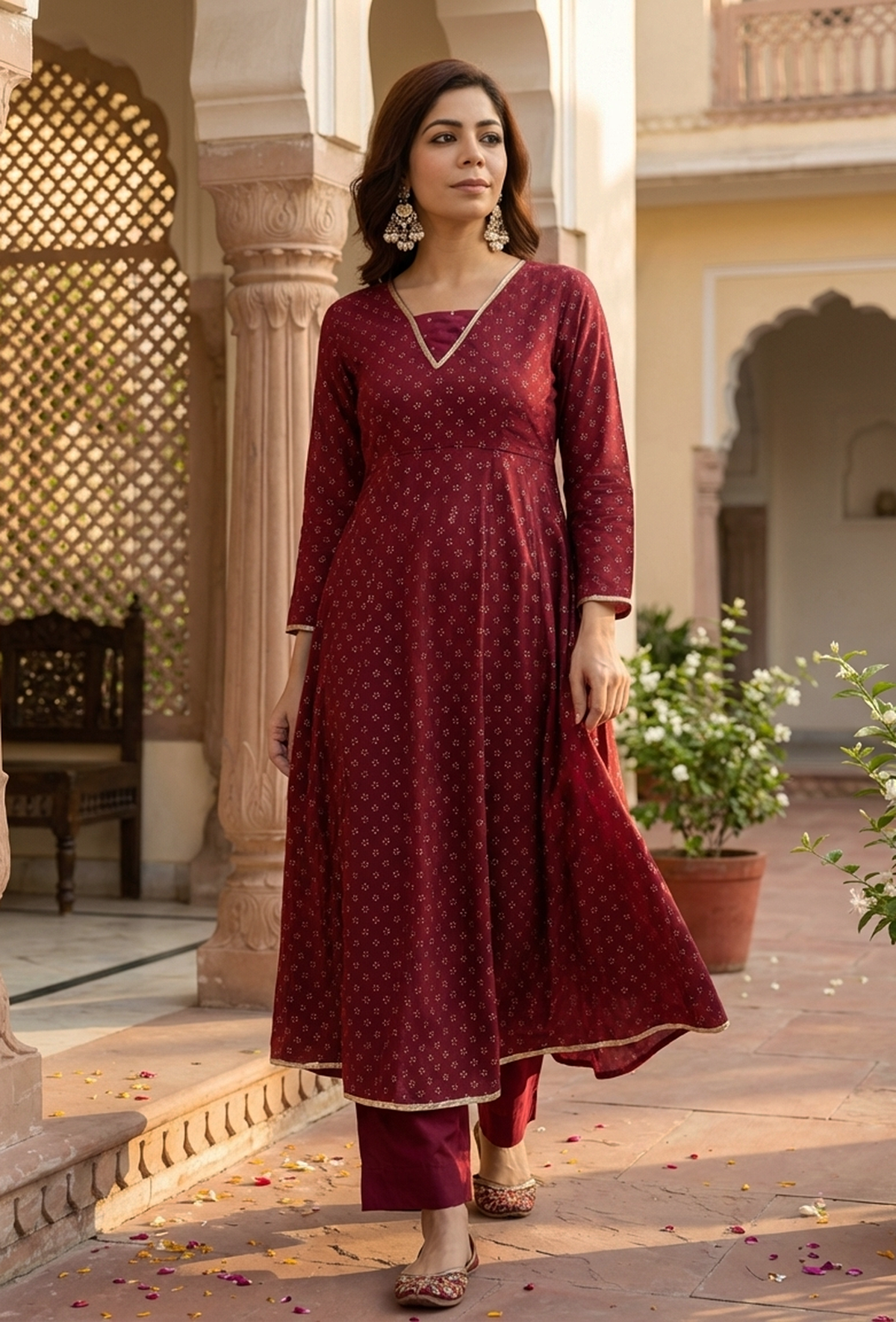 Maroon Floral Printed Flared Kurta with Gota Lace サイズ M