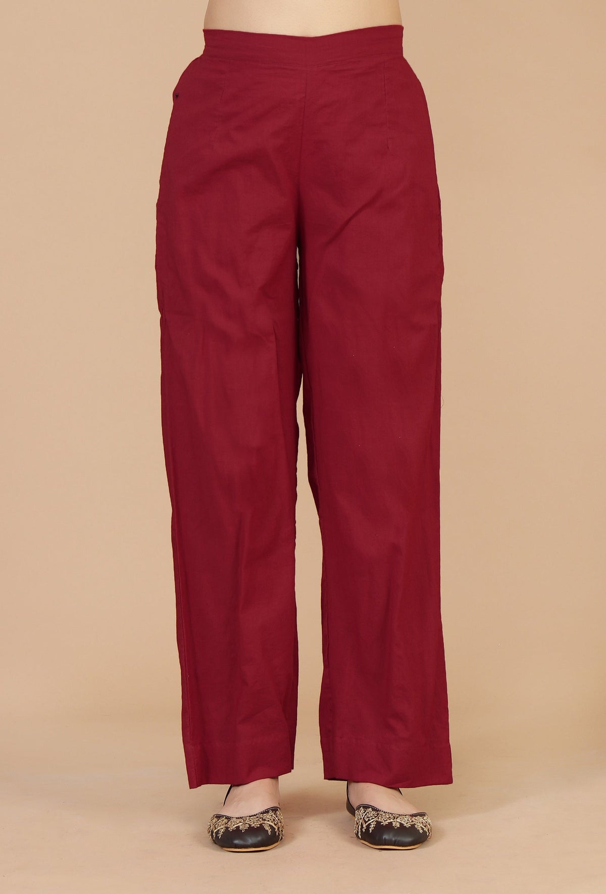 Set of 2: Maroon Printed Gathered Kurta with Lace Detail & Solid Maroon Cotton Pants クルタ XL・パンツ L