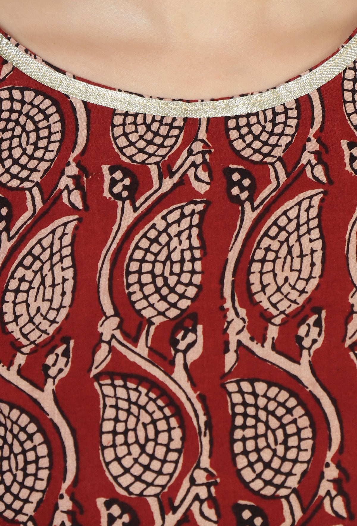Set of 3: Maroon Elegance Hand Block Printed Cotton Kurta & Beige Cotton Pant with Dupatta Set クルタ M・パンツ M