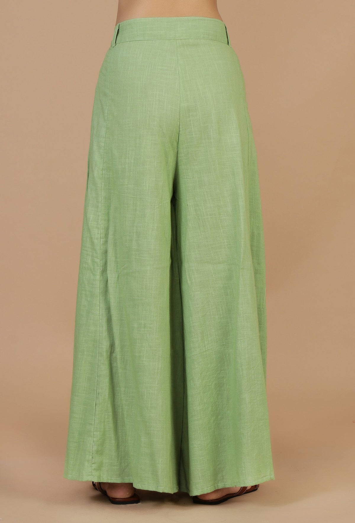 Set of 2: Light Green Sleeveless Shirt Kurta & Flared Palazzo Pants クルタ XL・パラッツォ XS