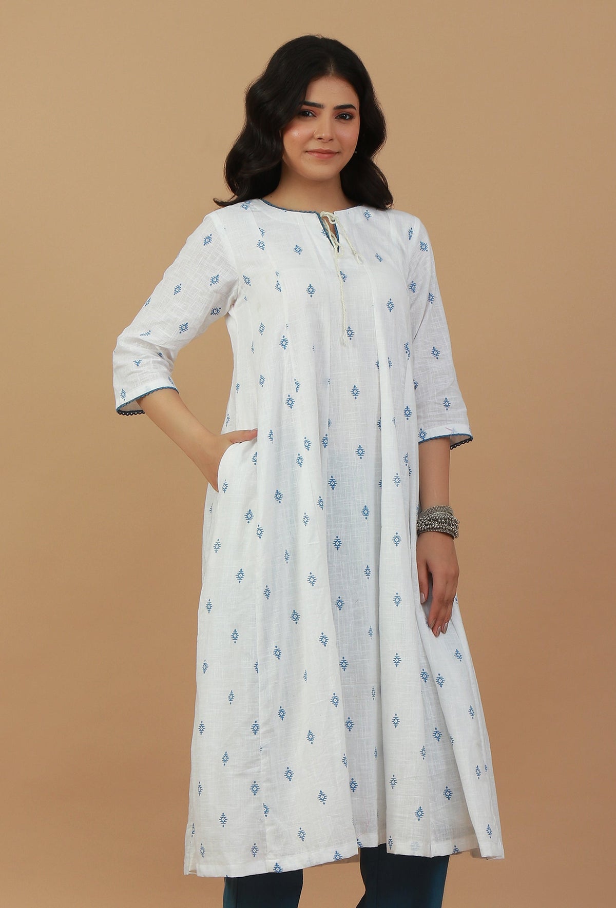 Handblock Printed White & Blue Cotton Kurta サイズ XXXL
