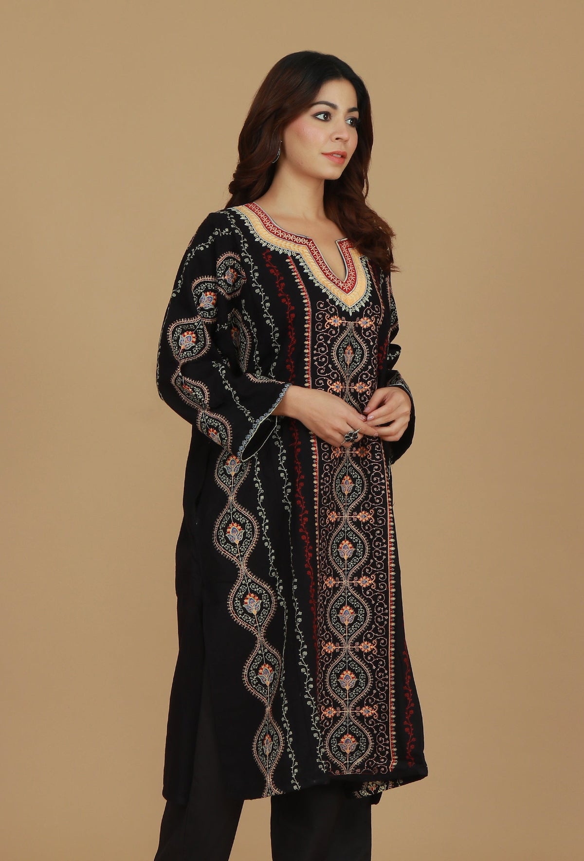 Black Kashmiri Embroidered Phiran