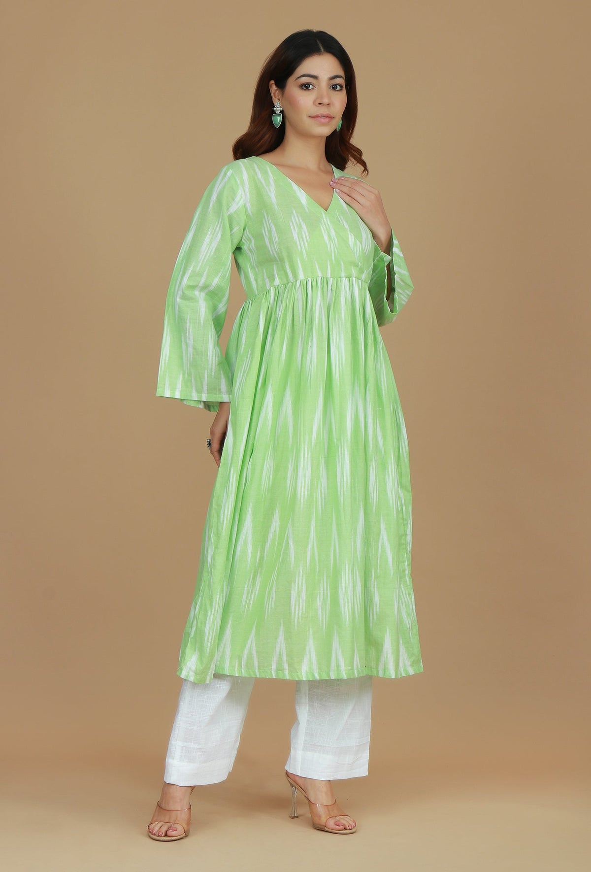 Light Green Ikat Flared Cotton Kurta サイズ M