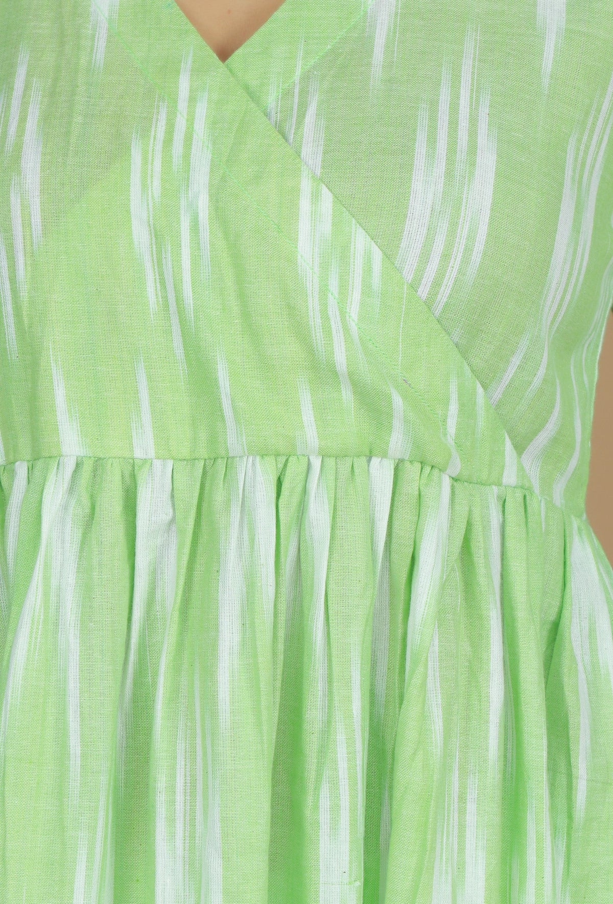 Light Green Ikat Flared Cotton Kurta サイズ M