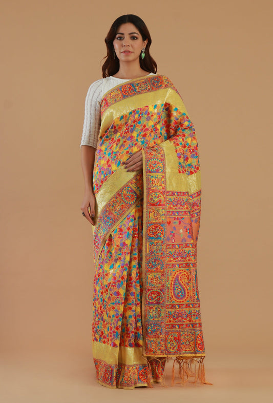 Kani Weave Silk Wool Saree with Golden Border & Unstitched Blouse