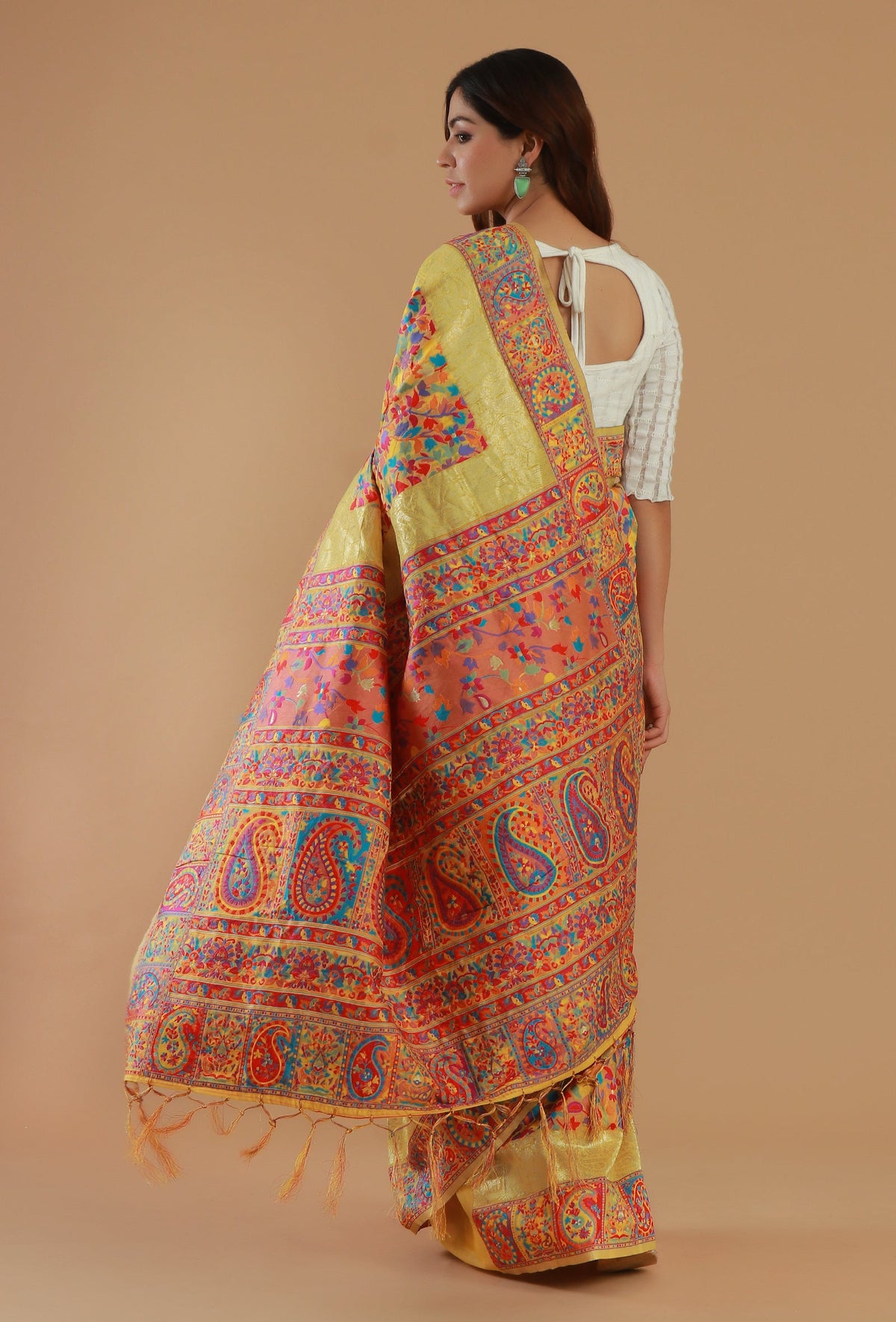 Kani Weave Silk Wool Saree with Golden Border & Unstitched Blouse