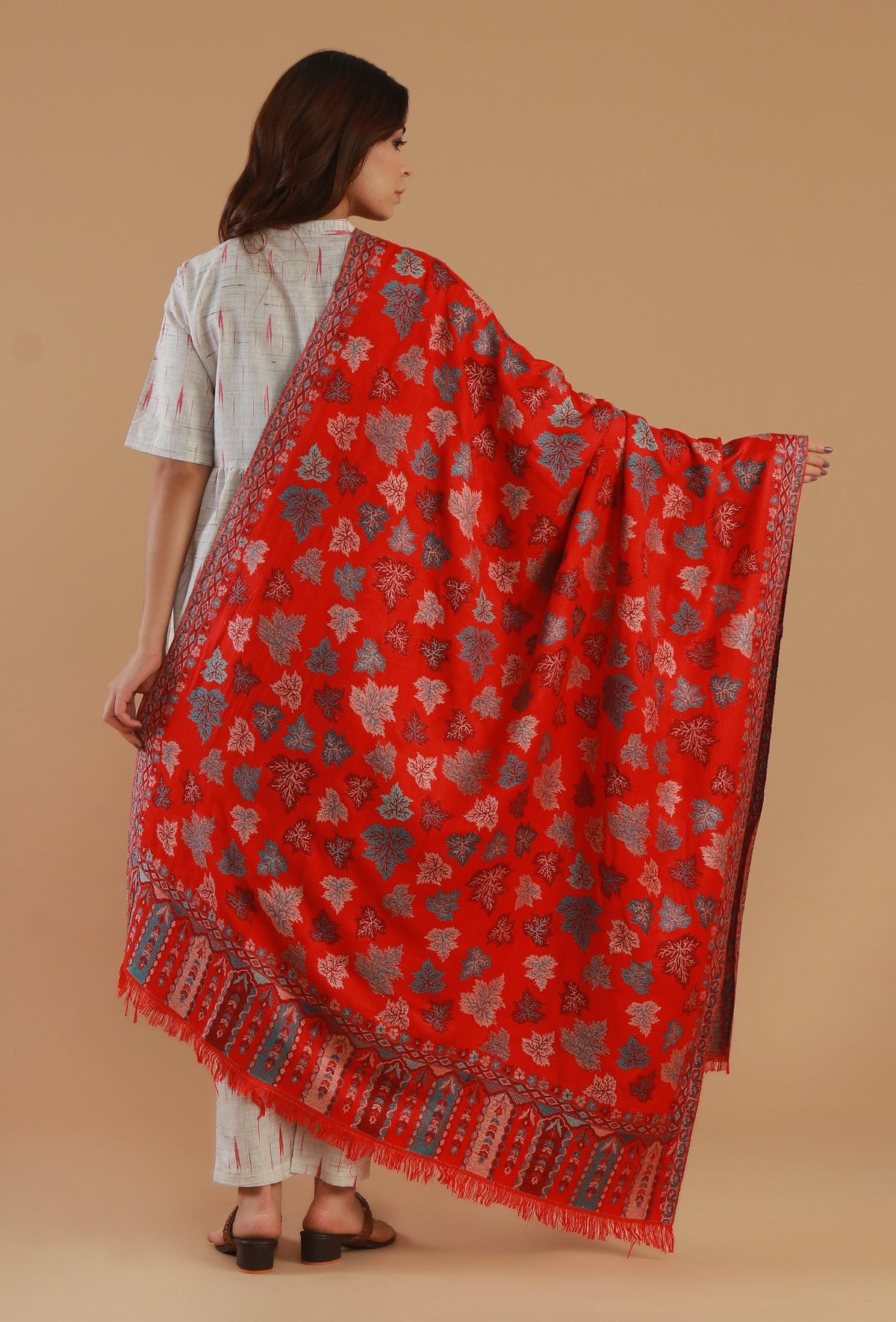Kashmiri Red Chinar Kani Woollen Shawl