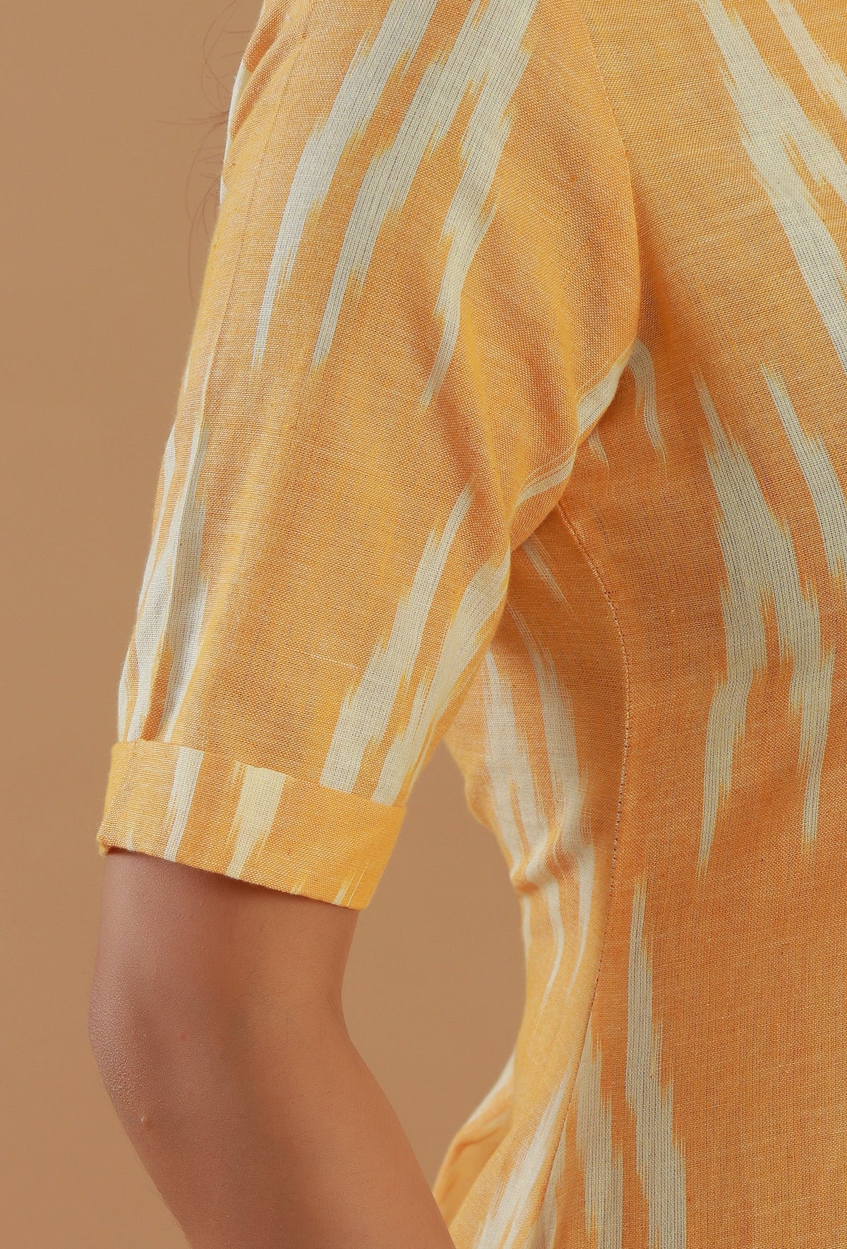 Mustard Ikat Cotton V-Neck Tiered Midi Dress サイズ L