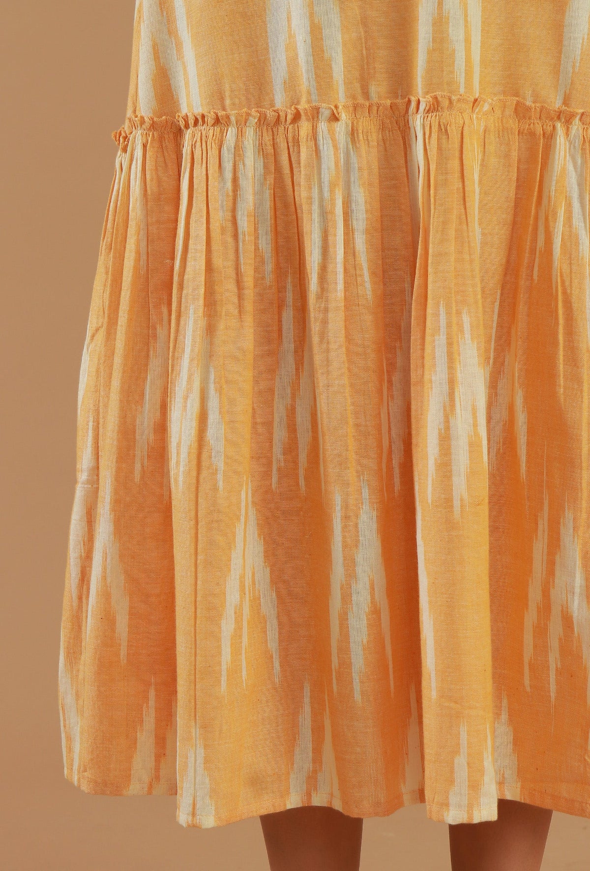 Mustard Ikat Cotton V-Neck Tiered Midi Dress サイズ L
