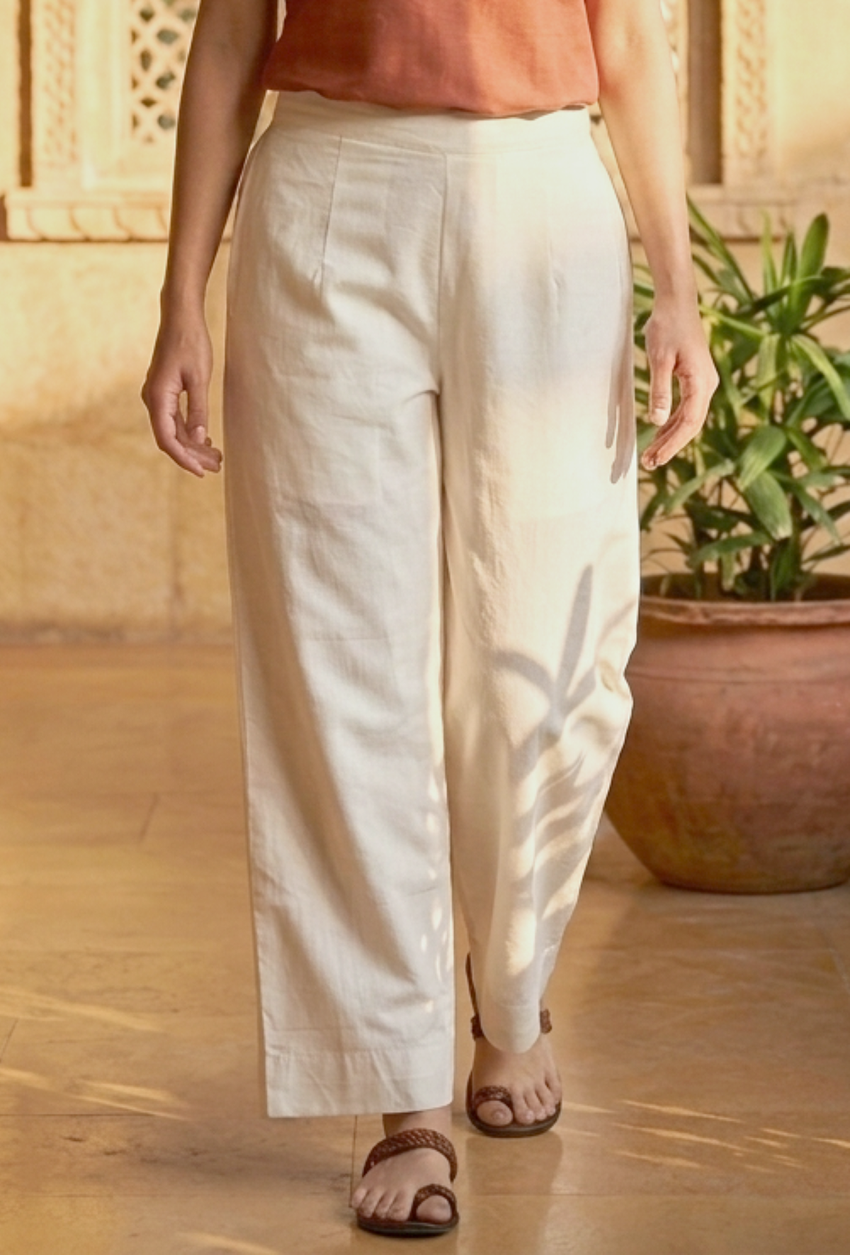 White Straight-Fit Cotton Pant サイズ XS