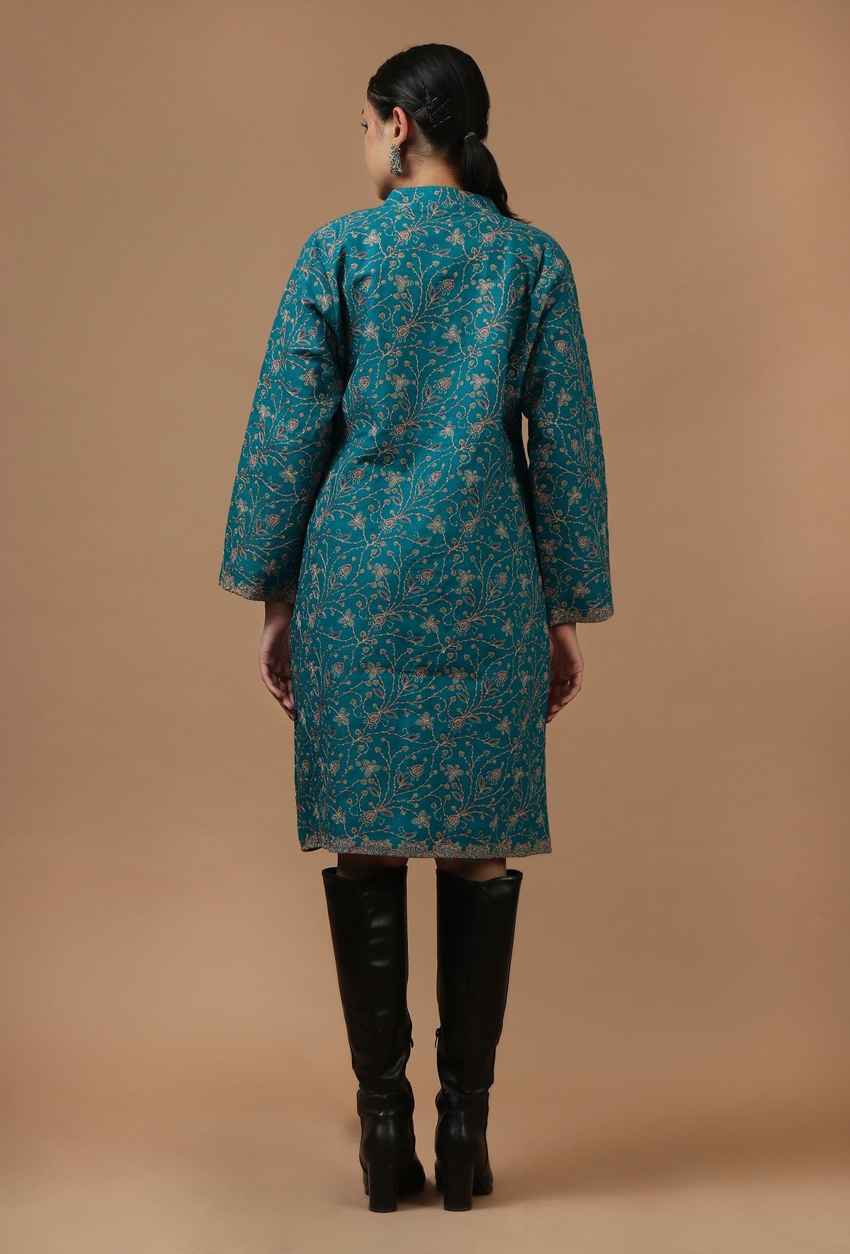 Teal Kashmiri Aari Embroidered Woollen Long Jacket サイズ L