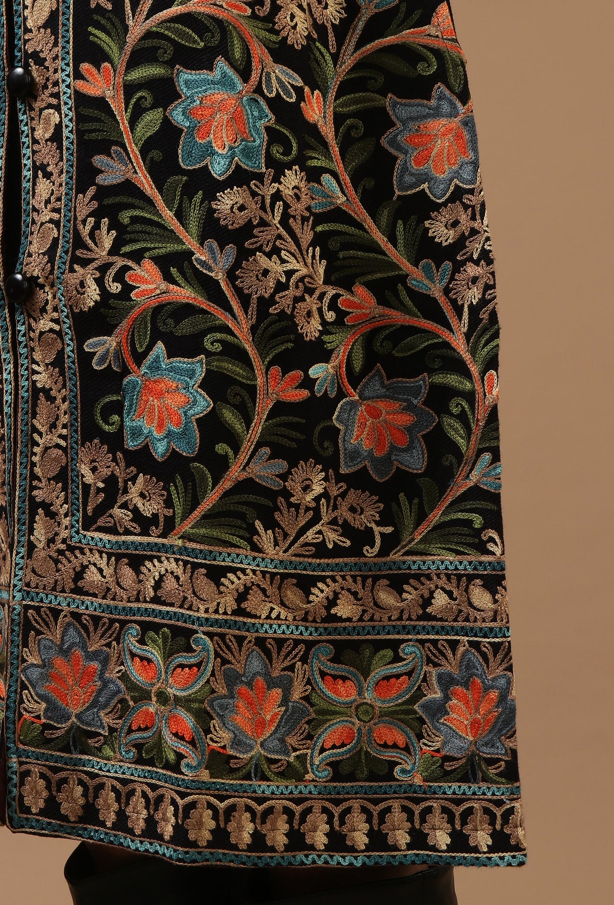 Black Kashmiri Aari Embroidered Woollen Long Jacket サイズ L