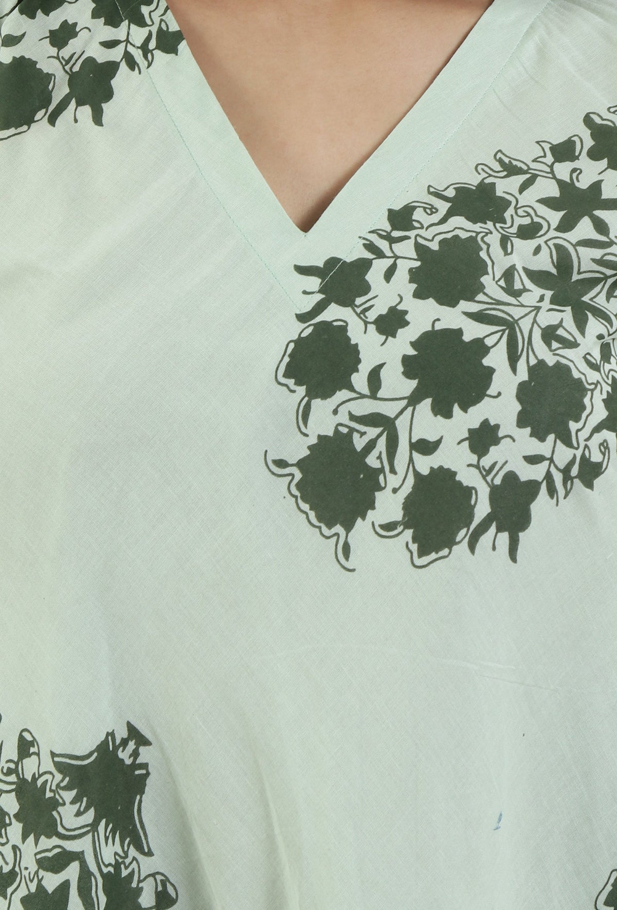 Sage Green Floral Printed Flared Maxi Dress サイズ M