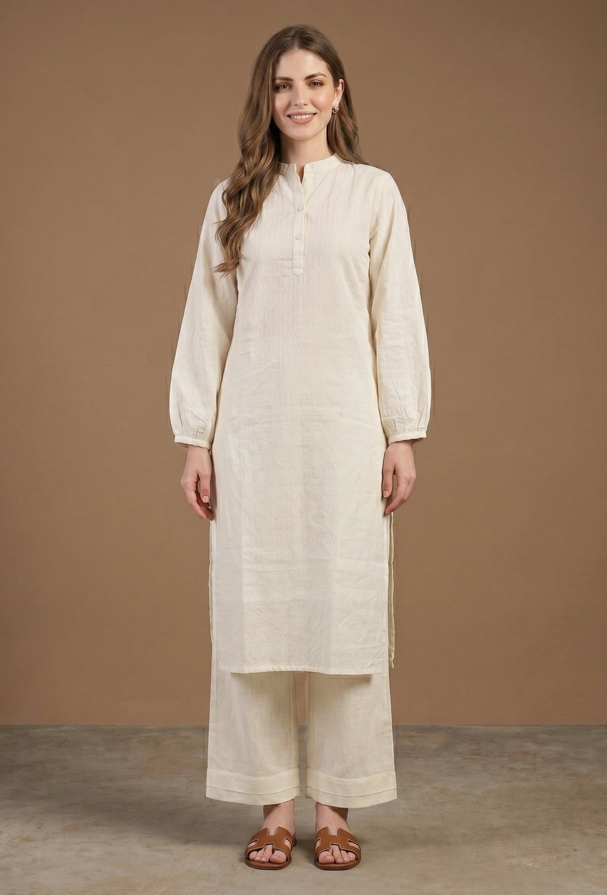 Set of 2: Ivory Textured Cotton Kurta with Straight Pant Set クルタ XS・パンツ XS