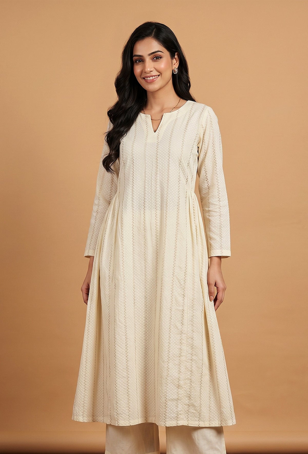 Women's Ivory Cotton Lurex Self Design A-Line Kurta サイズ M