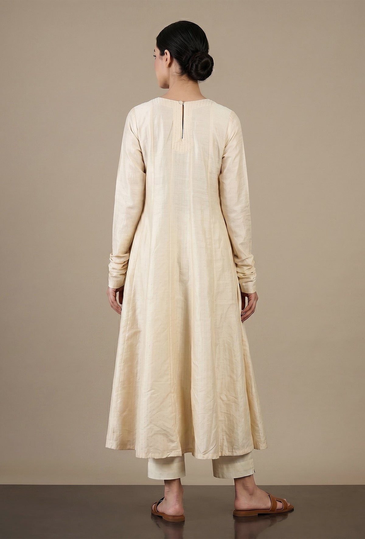 Set of 2: Off-White Cotton Silk Flared Kurta with Straight Pant Set クルタ S・パンツ XXL