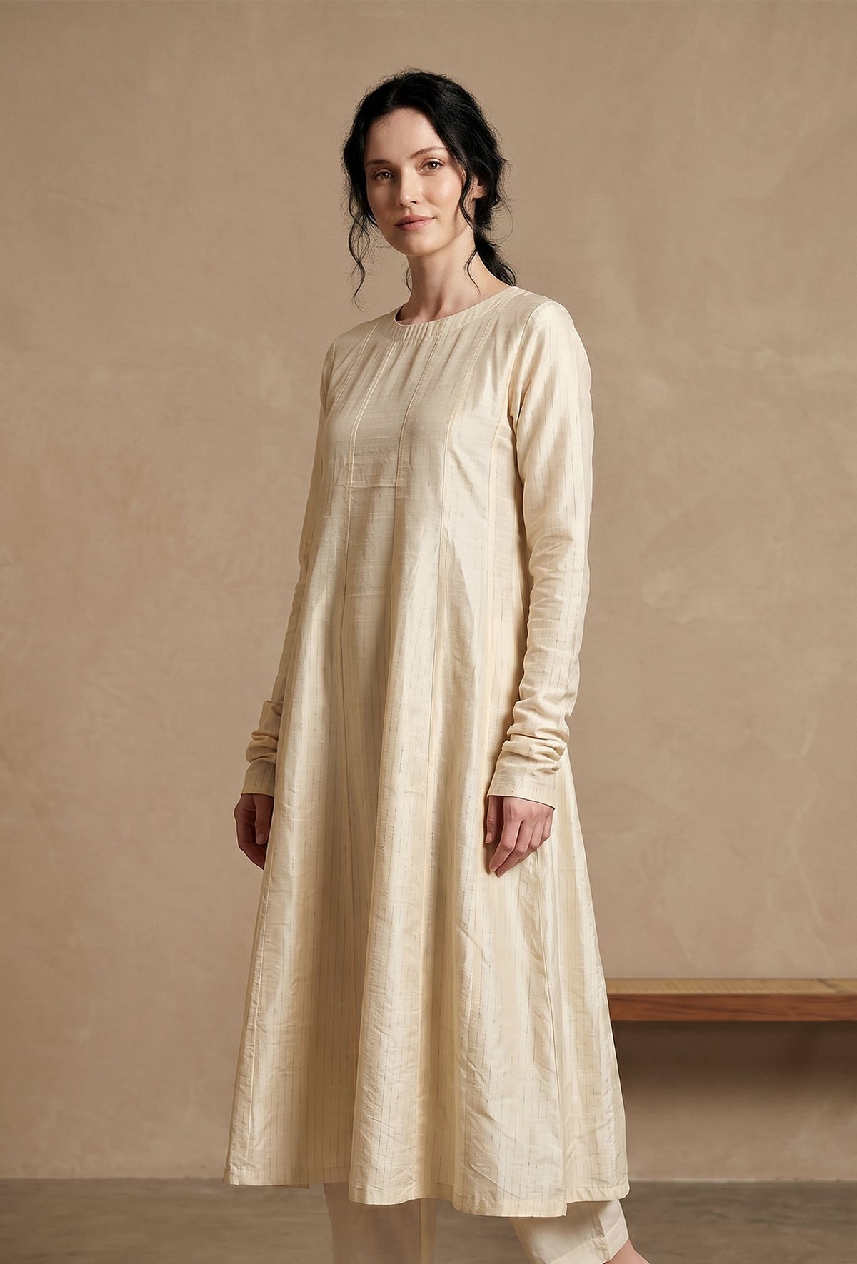 Off-White Cotton Silk Flared Kurta サイズ XS