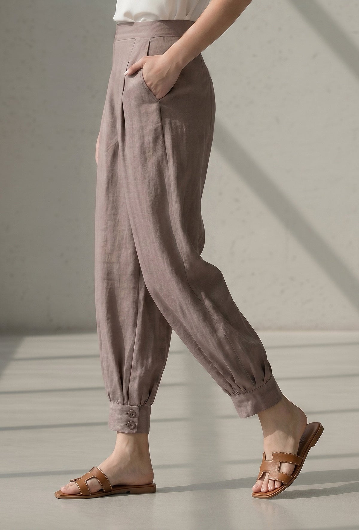 High-Waisted Pleated Harem Pants サイズ S