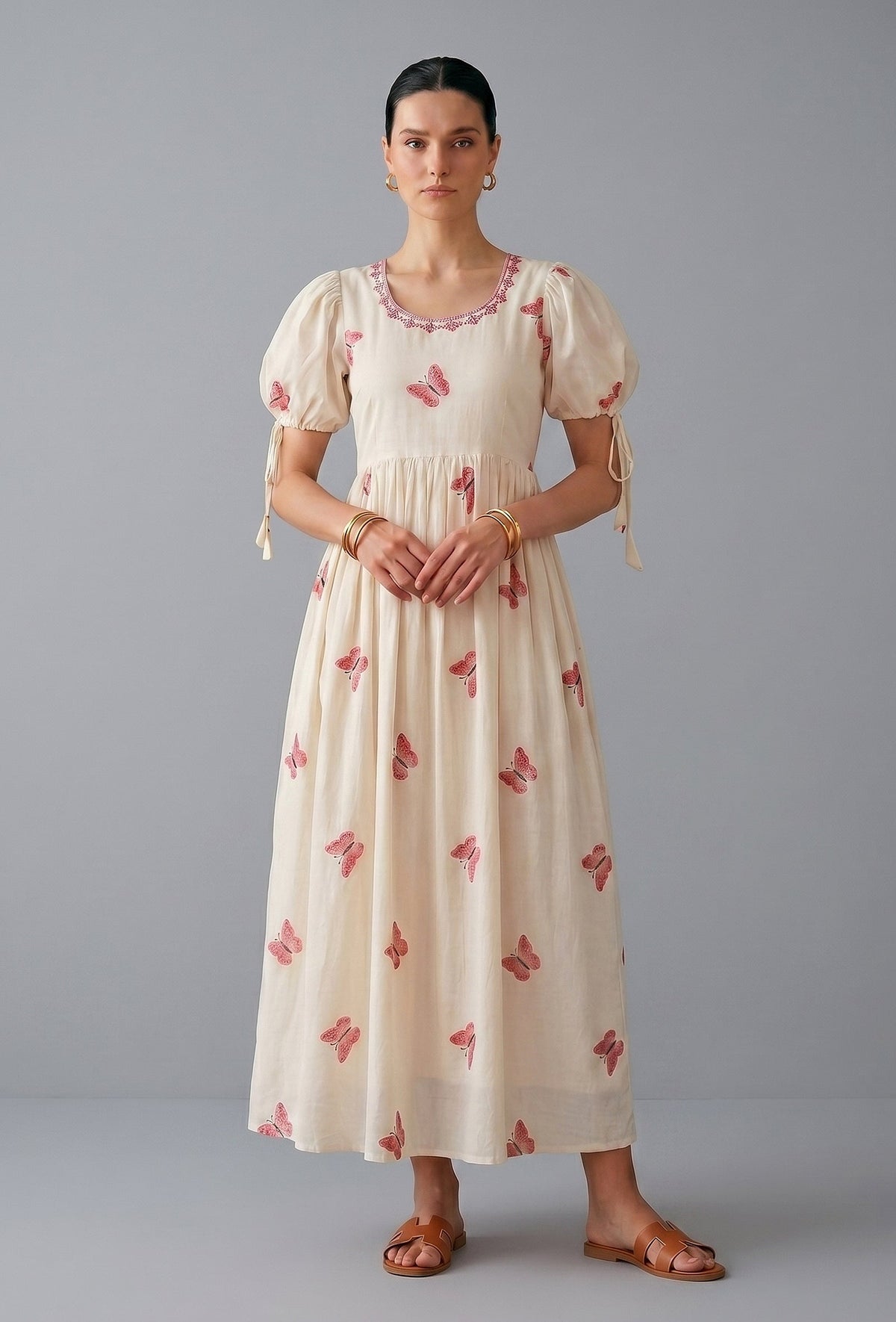 Ivory Pink Butterfly Embroidered Cotton Gown サイズ XL