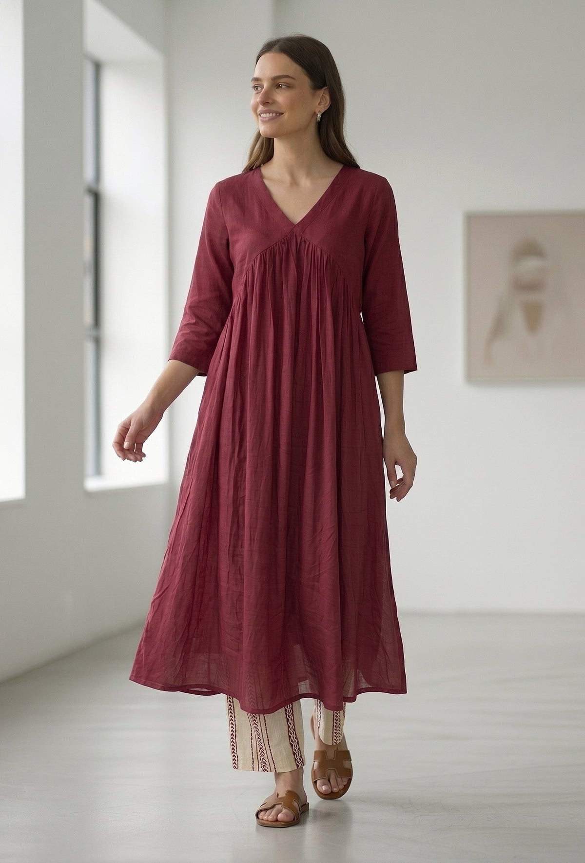 Set of 2: Maroon Gathered Yoke V-Neck Kurta パンツ M・クルタ M
