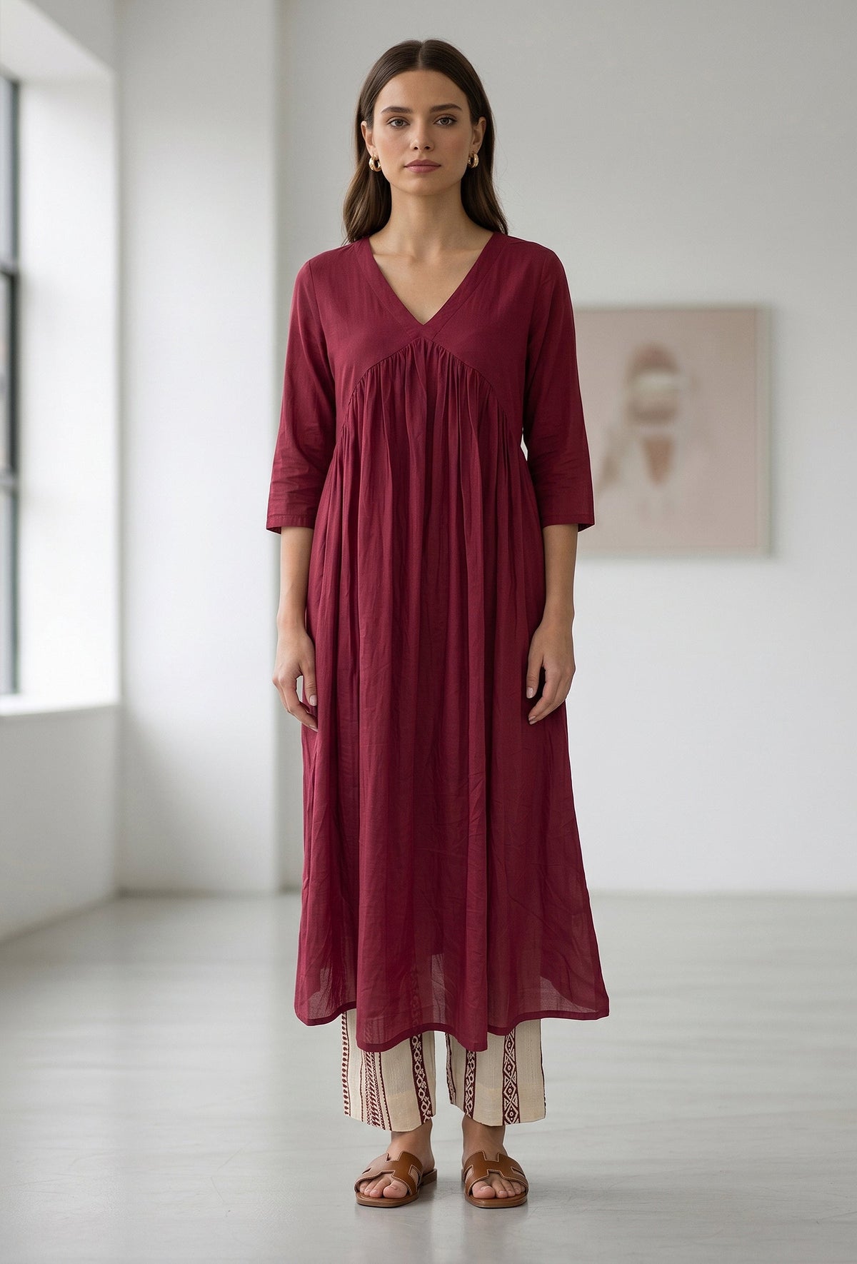 Set of 2: Maroon Gathered Yoke V-Neck Kurta パンツ M・クルタ M