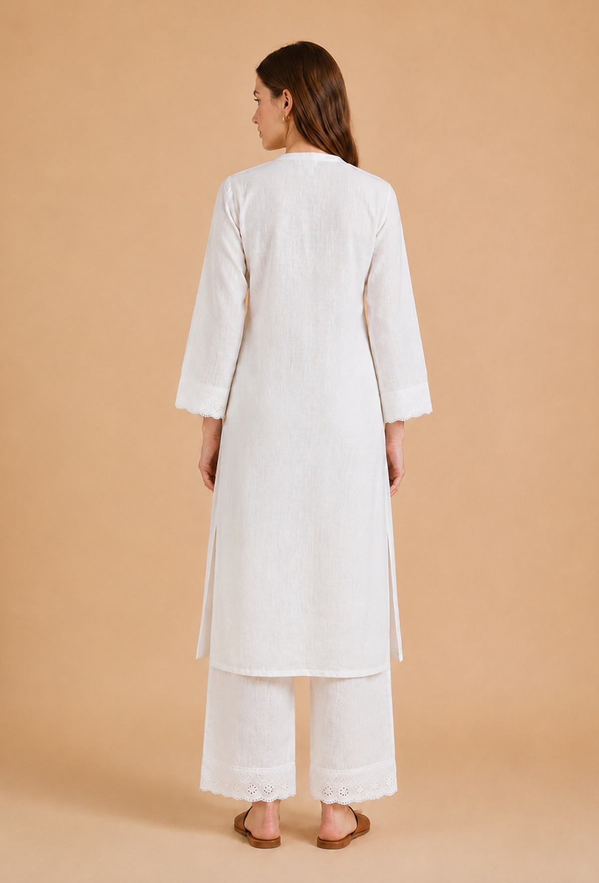 Set of 2: White Cotton Embroidered Kurta & Palazzo クルタ M・パラッツォ L