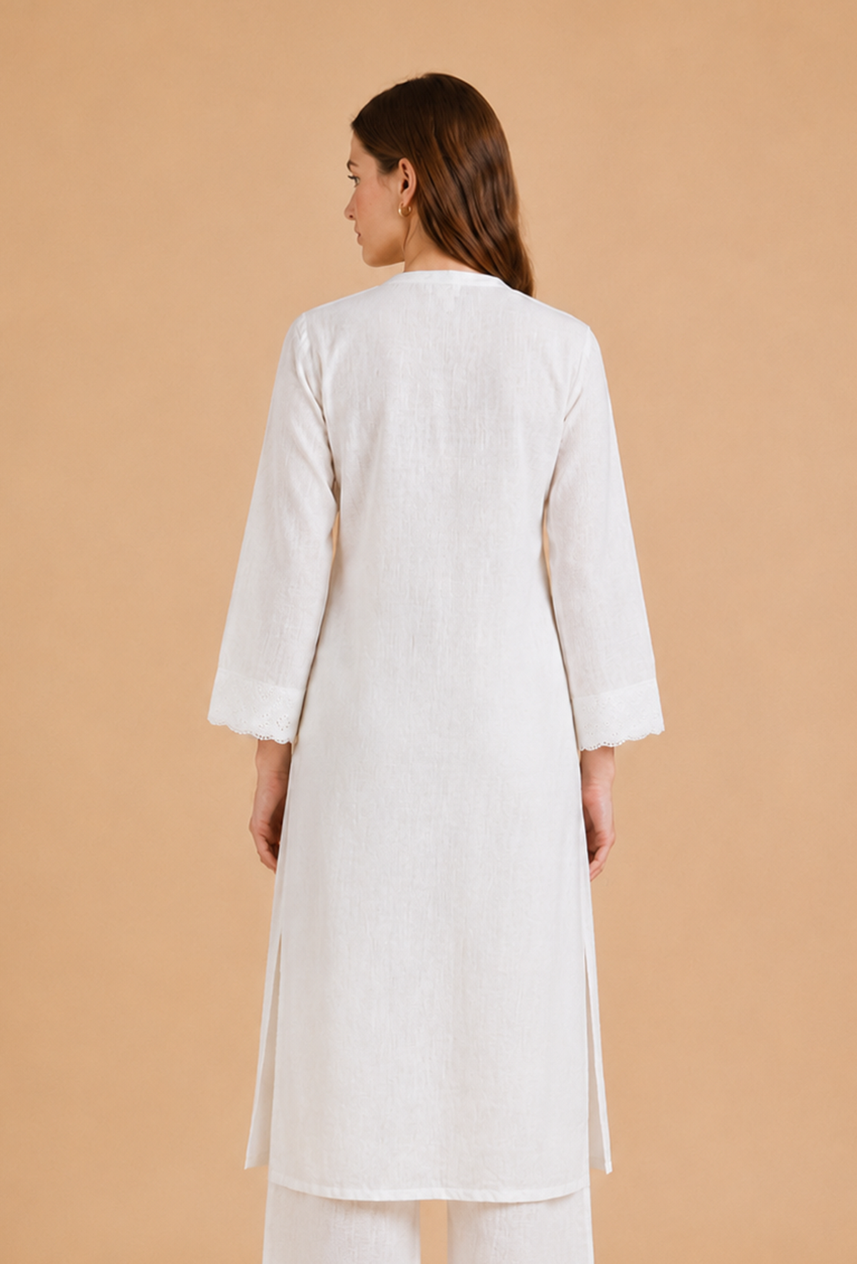 White Embroidered Cotton Kurta サイズ M