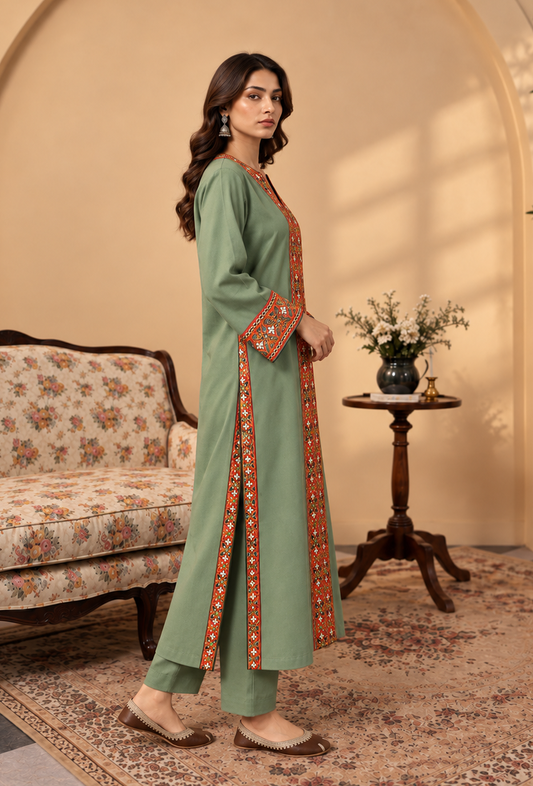Set of 2: Sage Green Cashmilon Phiran & Pant with Kutch Embroidered Lace パンツ M