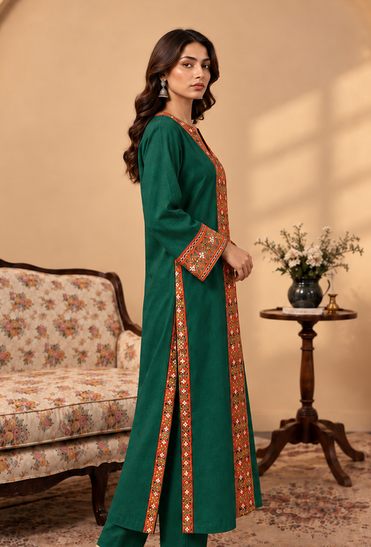 Emerald Green Cashmilon Phiran with Kutch Embroidered Lace サイズ フリーサイズ