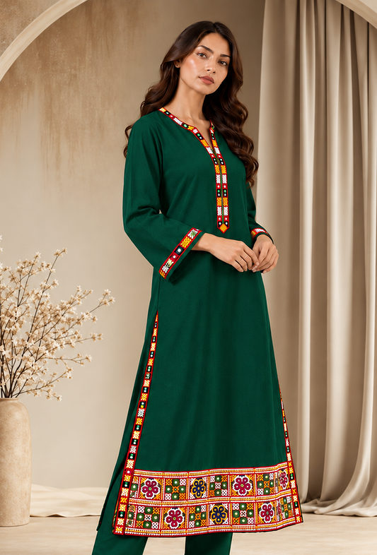 Deep Teal Green Cashmilon Phiran with Kutch Embroidered Lace サイズ フリーサイズ