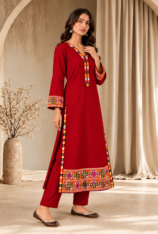 Set of 2: Ruby Red Cashmilon Phiran & Pant Set with Kutch Embroidered Lace パンツ M
