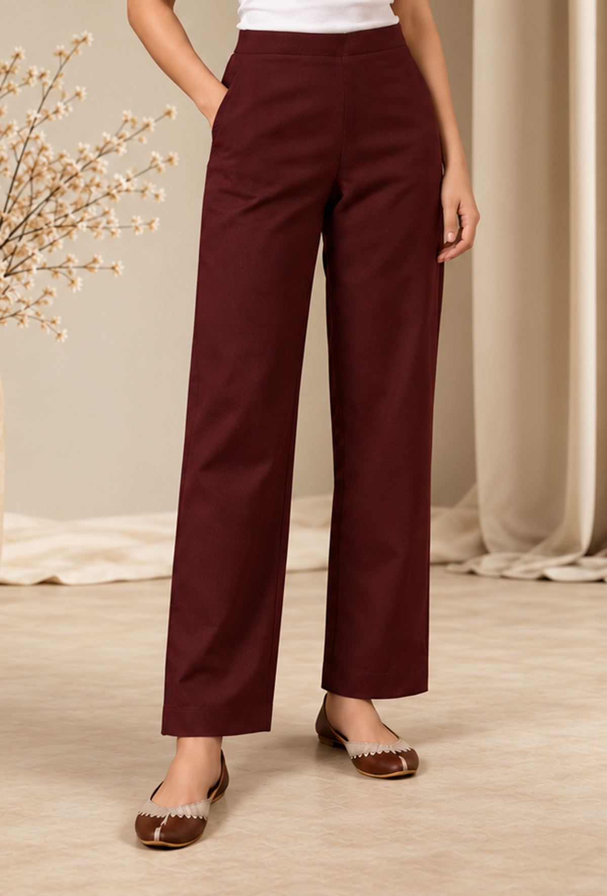 Set of 2: Burgundy Cashmilon Phiran & Pant Set with Kutch Embroidered Lace パンツ XL