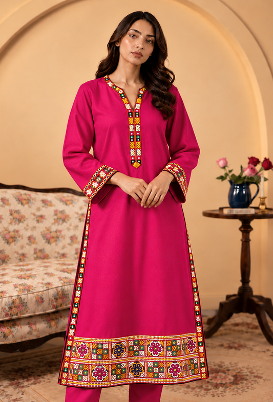 Rani Pink Cashmilon Phiran with Kutch Embroidered Lace サイズ フリーサイズ