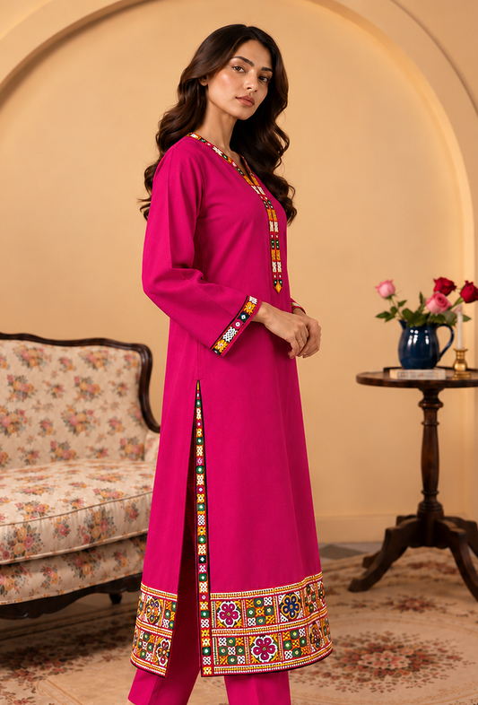 Rani Pink Cashmilon Phiran with Kutch Embroidered Lace サイズ フリーサイズ