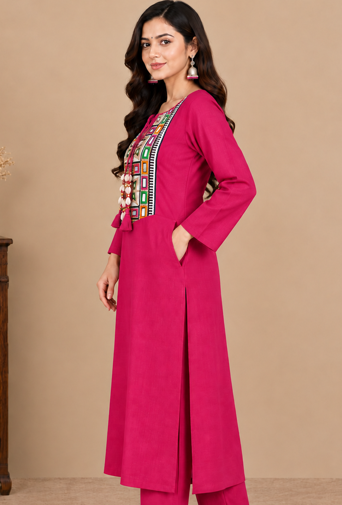 Rani Pink Cashmilon Gamthi Embroidered Phiran サイズ フリーサイズ