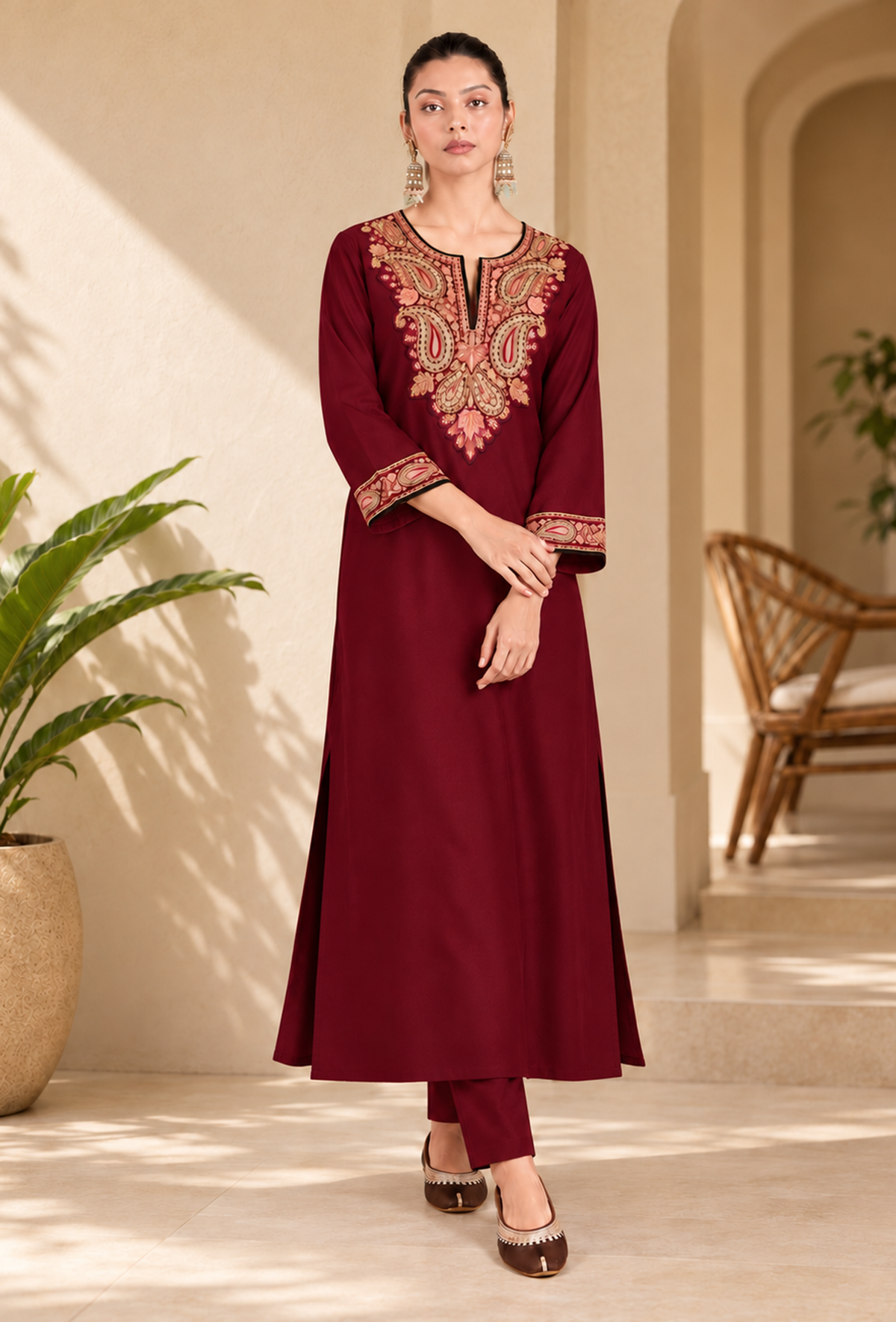Set of 2: Red Cashmilon Kashmiri Embroidered Lace Phiran with Pant パンツ S
